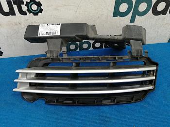 Решетка переднего бампера левая CK5217F909AA для Land Rover Range Rover IV L405 2012 - 2017 БУ; Оригинал; Р0, Хорошее;