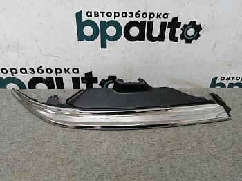 Накладка на фару правая, хром 53181-33010 для Toyota Camry БУ; Оригинал; Р2, Удовлетворительное;