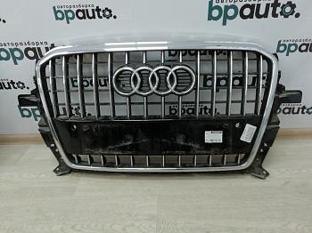 Решётка радиатора, S-line; под паркт. 8R0 853 651 AB для Audi Q5 I рест. 2012-2017 БУ; Оригинал; Р1, Мелкий дефект;