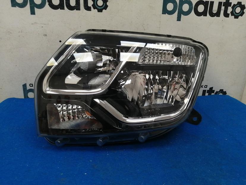 Фара галоген левая, черный отражатель 260605020R для Renault Duster I рест. 2015-2021 БУ; Оригинал; Р2, Удовлетворительное;