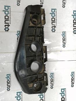 Кронштейн переднего бампера правый 52115-12430 для Toyota Corolla 150 2006-2009 Нов; Неоригинал;