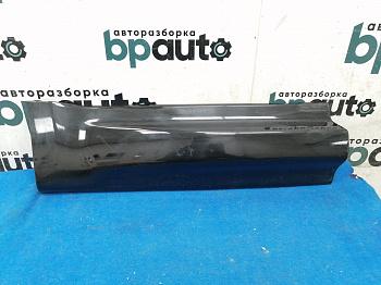 Накладка на дверь задняя правая, окрашенная DK62-274A48-B для Land Rover Range Rover Sport БУ; Оригинал; Р1, Мелкий дефект;