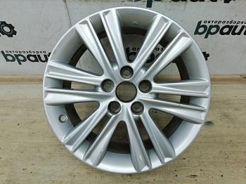 Диск литой, 17x7J, 5X114.3, ET40 42611-33A10 для Lexus ES VI 2012 - 2015 БУ; Оригинал; Р1, Мелкий дефект;