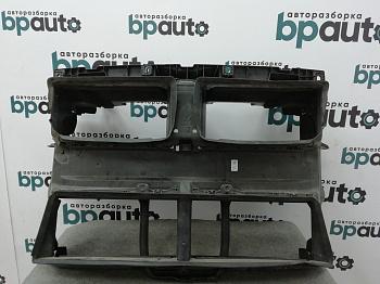 Воздуховод радиатора 51747417628 для BMW Х1 II F48 2015-2019 БУ; Оригинал; Р1, Мелкий дефект;