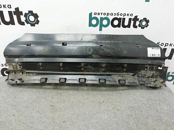 Кронштейн заднего бампера центральный нижний 51127299970 для BMW 5 серия F10 БУ; Оригинал; Р1, Мелкий дефект;