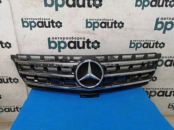 Решетка радиатора A1668801085 для Mercedes-Benz M-klasse III W166 2011-2015 БУ; Оригинал; Р1, Мелкий дефект;