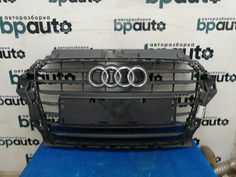 Решётка радиатора 8V5 853 651 H для Audi A3 III 8V Sedan 2012-2016 Нов с деф; Неоригинал; Р1, Мелкий дефект;