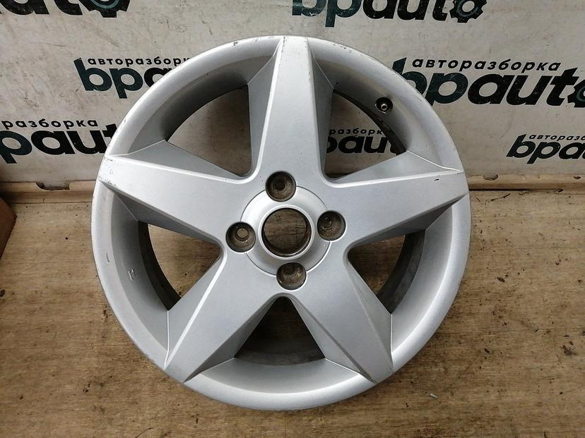 Диск литой, 17x7J, 4x114.3, ET49 для Chevrolet Epica 2006-2012 БУ; Оригинал; Р1, Мелкий дефект;