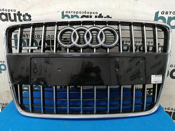 Решётка радиатора 4L0 853 651 G для Audi Q7 I рест. 2010-2015 БУ; Оригинал; Р2, Удовлетворительное;