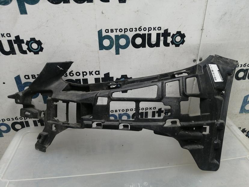 Кронштейн, каркас переднего бампера левый A2058850565 для Mercedes-Benz C-klasse IV W205 2014-2018 БУ; Оригинал; Р0, Хорошее;