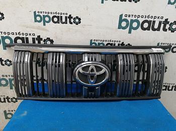 Решетка радиатора; под камер. 53101-60F10 для Toyota Land Cruiser Prado 150 рест.2 2017- 2020 БУ; Оригинал; Р0, Хорошее;