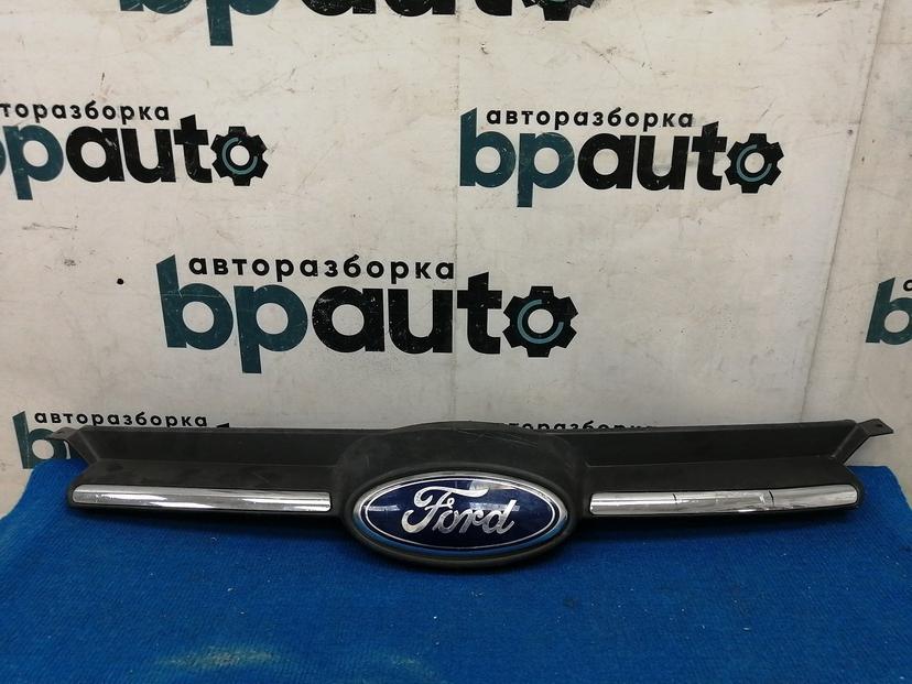 Решетка радиатора BM51-8200-B для Ford Focus БУ; Оригинал; Р2, Удовлетворительное;