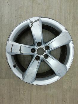 Диск литой, 18x8, 5x112, ET39 4G0 601 025 BJ для Audi A6 C5 C6 C7 C8 БУ; Оригинал; Р2, Удовлетворительное;