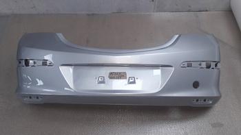 Бампер задний; без паркт. 24460512 для Opel Astra H GTC 3D 2005 — 2011 БУ; Оригинал; Р0, Хорошее; (2AU, 157) Серебро