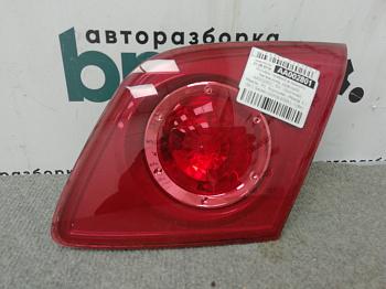 Фонарь правый в крышку багажника, красный BN8V513F0 для Mazda 3 BK БУ; Оригинал; Р0, Хорошее;