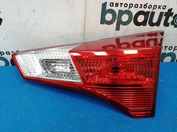 Фонарь в крышку багажника правый 81581-42050 для Toyota Rav4 40 2013 — 2015 БУ; Оригинал; Р2, Удовлетворительное;