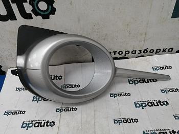 Накладка ПТФ правая 52030-42040 для Toyota Rav4 35 2010 — 2013 БУ; Оригинал; Р2, Удовлетворительное;