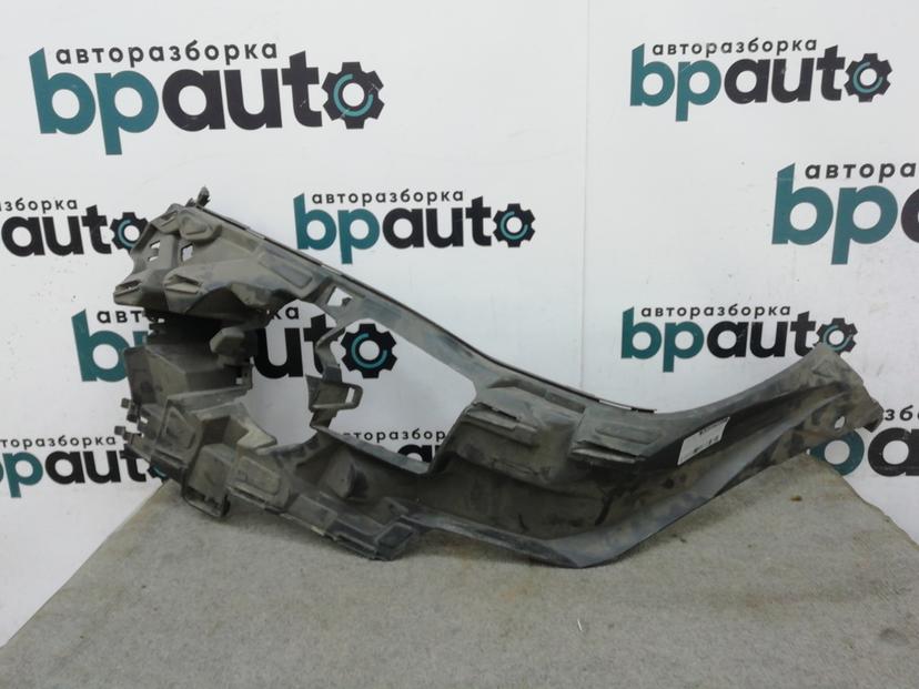 Кронштейн переднего бампера левый под ПТФ 51117303095 для BMW Х5 III F15 2013-2018 БУ; Оригинал; Р0, Хорошее;