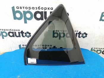 Стекло заднего правого крыла 62710-42270 для Toyota Rav4 БУ; Оригинал; Р1, Мелкий дефект;