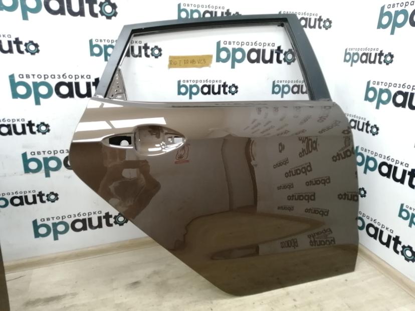 Дверь задняя правая 77004-4Y200 для Kia Rio БУ; Оригинал; Р0, Хорошее; Коричневый (VC5)