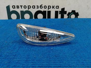 Повторитель поворота правый 92304-1R000 для Hyundai Нов; Неоригинал;