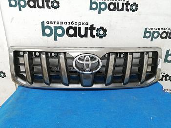 Решетка радиатора 53101-60320 для Toyota Land Cruiser Prado 120 2002- 2009 БУ; Оригинал; Р1, Мелкий дефект;