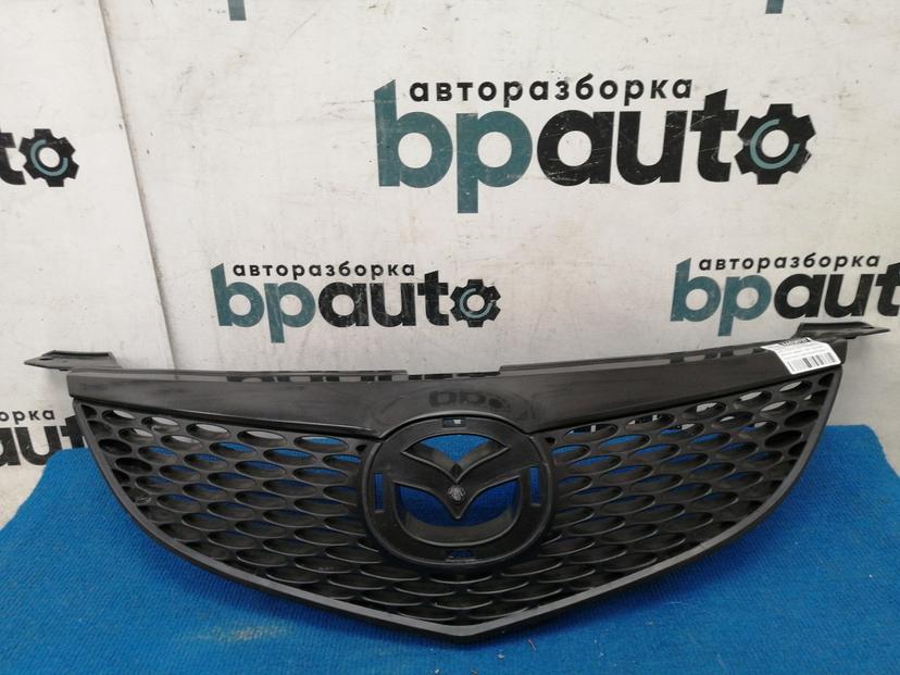 Решетка радиатора BN8V-50711 для Mazda 3 I BK Sedan 2003-2006 Нов с деф; Неоригинал; Р1, Мелкий дефект;