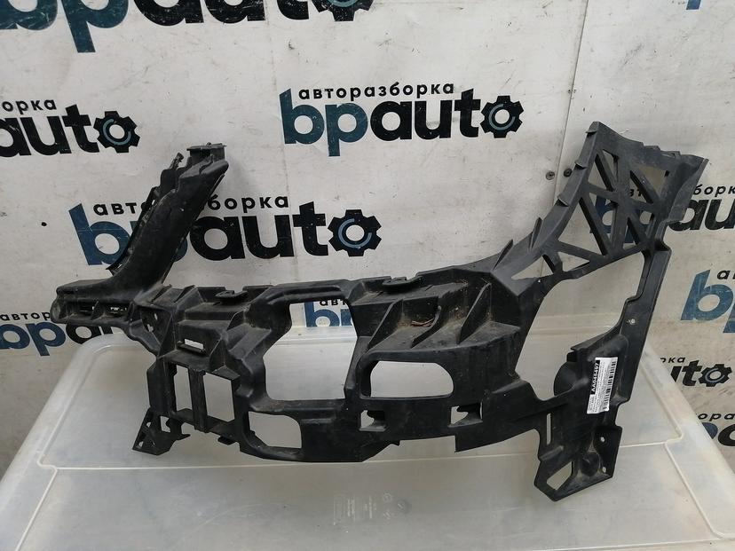 Кронштейн , каркас переднего бампера левый A2048854165 для Mercedes-Benz C-klasse III рест. W204 2011-2015 БУ; Оригинал; Р0, Хорошее;