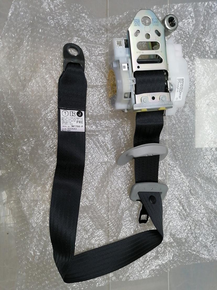 Ремень безопасности, передний правый 73210-53140-C2 для Lexus IS II 2005 - 2008 Нов; Оригинал;