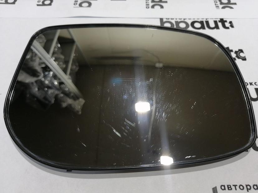 Зеркальный элемент правый 87931-12A90 для Toyota Corolla 150 2006-2009 БУ; Оригинал; Р1, Мелкий дефект;